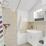 2 Bedroom Gorgeous In *