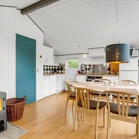 Holiday home In With Kitchen Hemmet