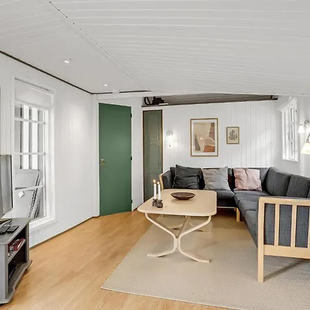 2 Bedroom Gorgeous In
